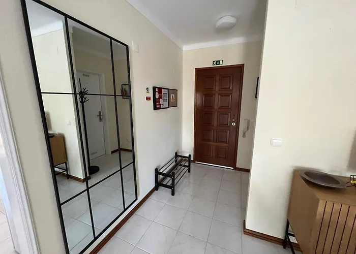 Apartment In Garden